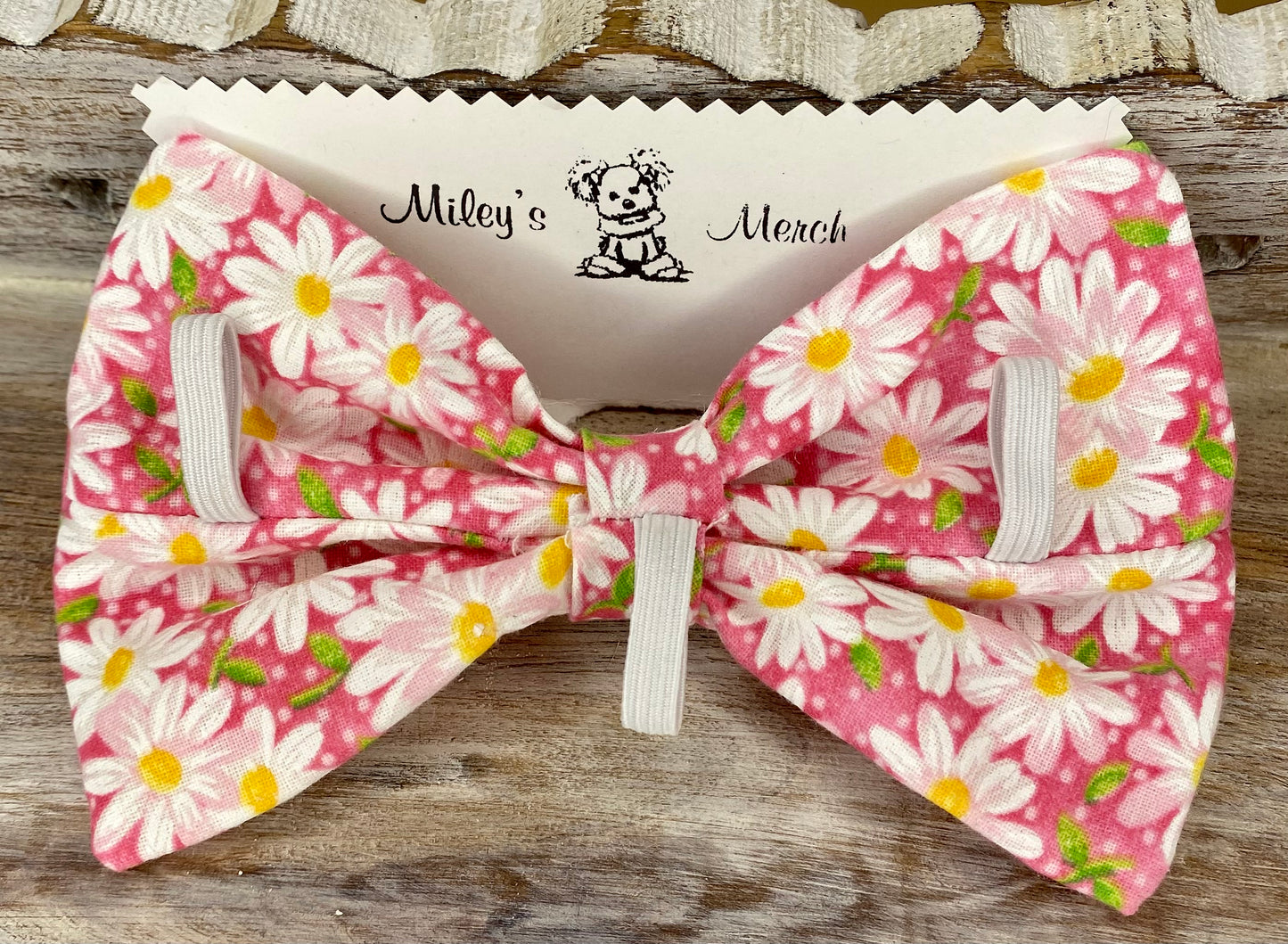 Dog Bow Tie, Daisies