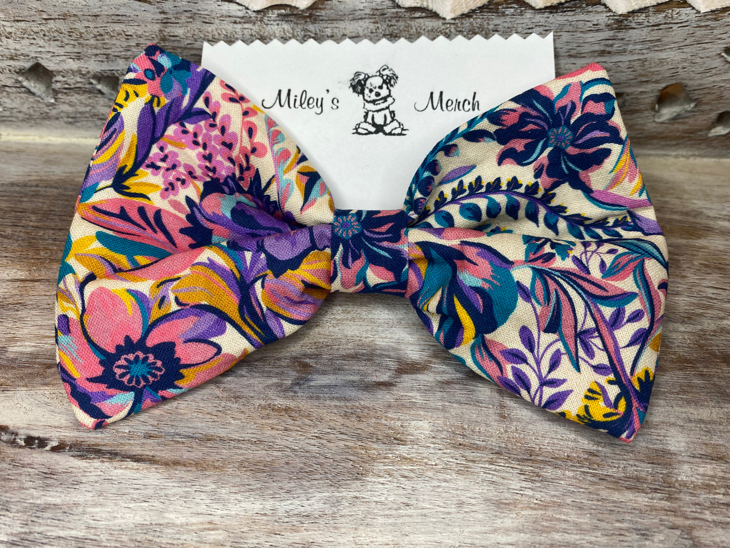 Dog Bow Tie, Flowers